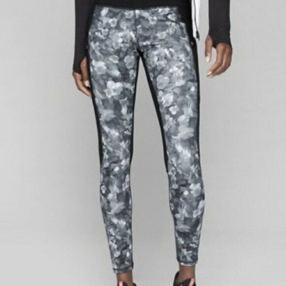 Athleta Frost High Traverse Legging - Picture 1 of 11